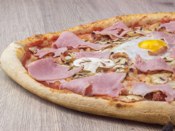 se faire livrer une pizza à cimiez c'est possible avec la pizza royale